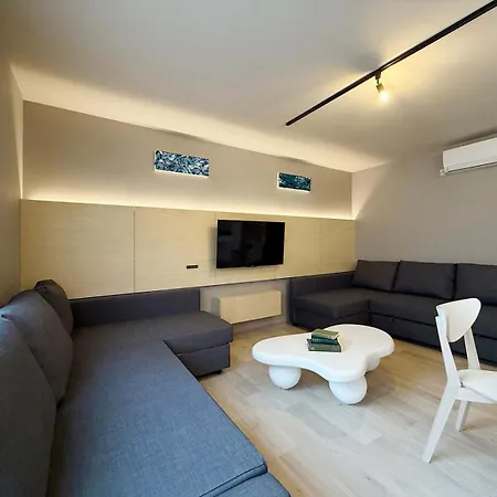 Reno Bld - Modern 2-Story Apt Near Peace Park Sleeps 10 Hiroshima Exterior photo