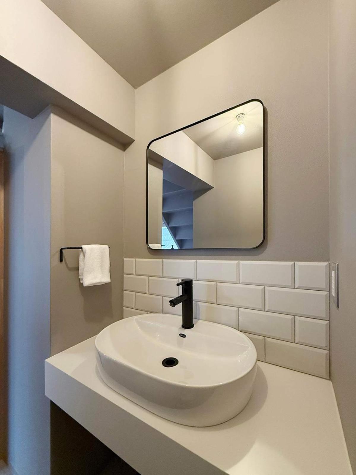 Reno Bld - Modern 2-story Near Peace Park Sleeps 10 *